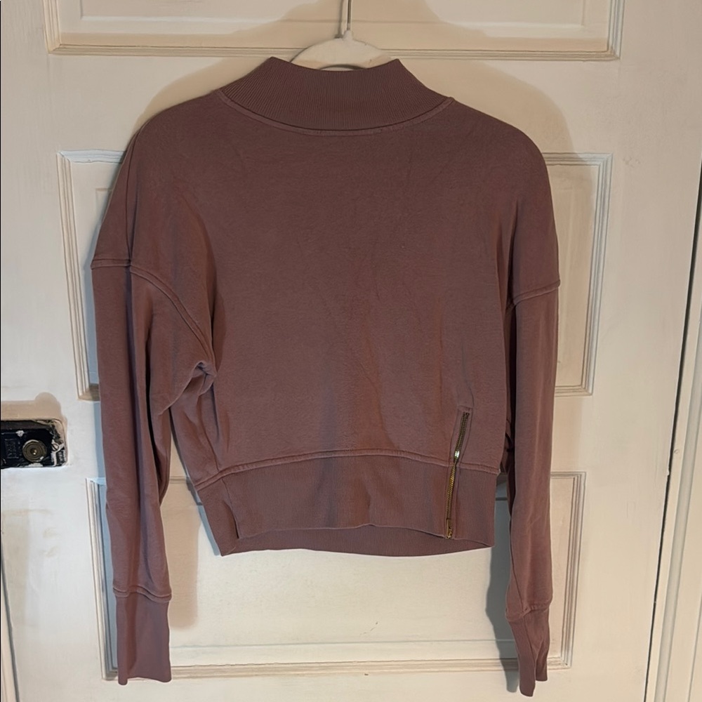 2 for $12 🎉 Old Navy Mauve Cropped Sweater